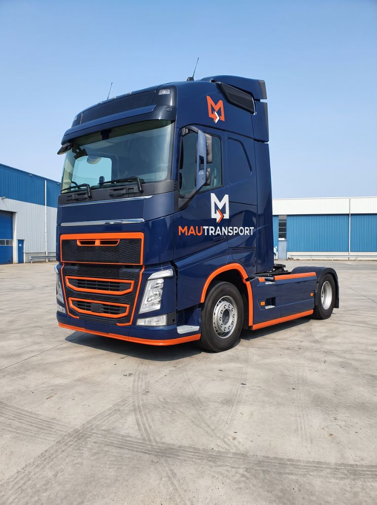 Motrice MauTransport pronta per la partenza